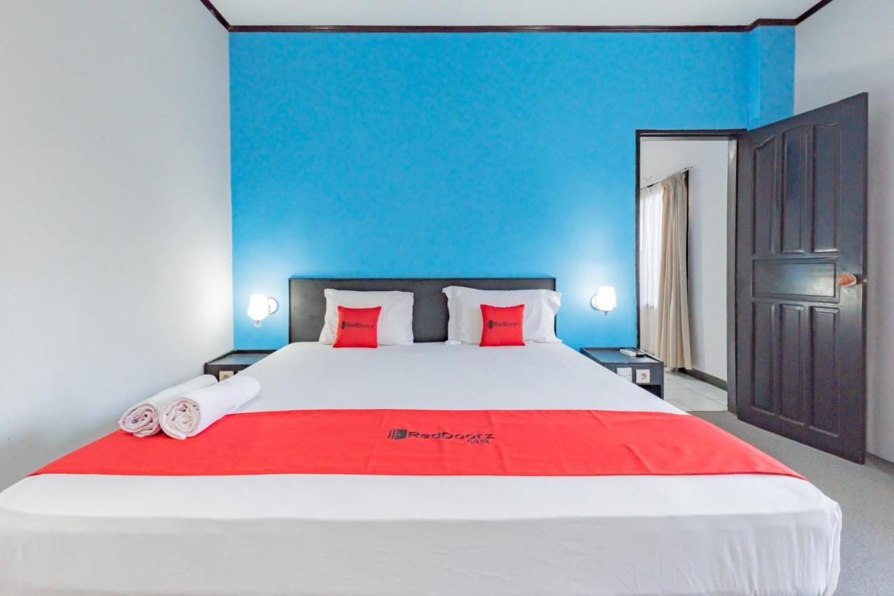 Reddoorz Near Plaza Balikpapan Hotel ภายนอก รูปภาพ