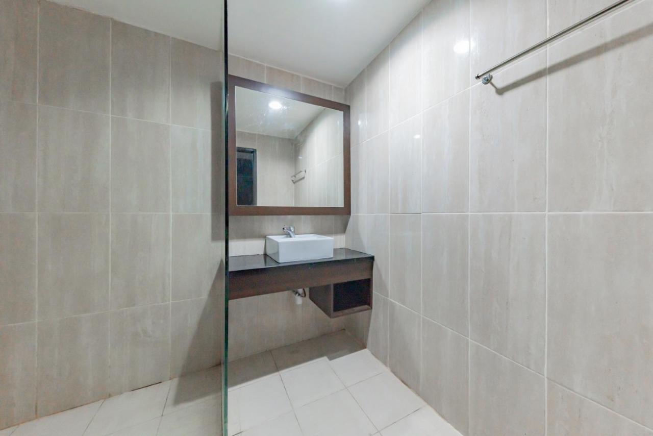 Reddoorz Near Plaza Balikpapan Hotel ภายนอก รูปภาพ