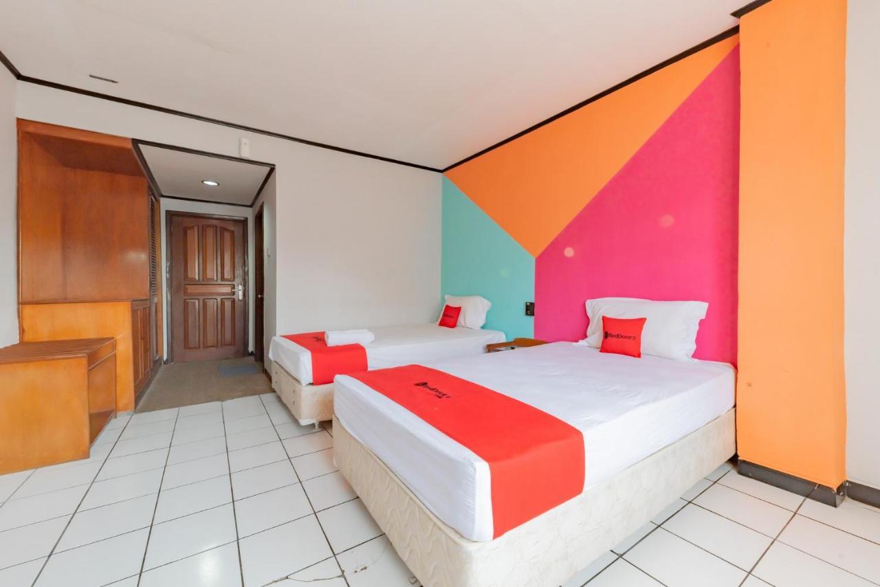 Reddoorz Near Plaza Balikpapan Hotel ภายนอก รูปภาพ