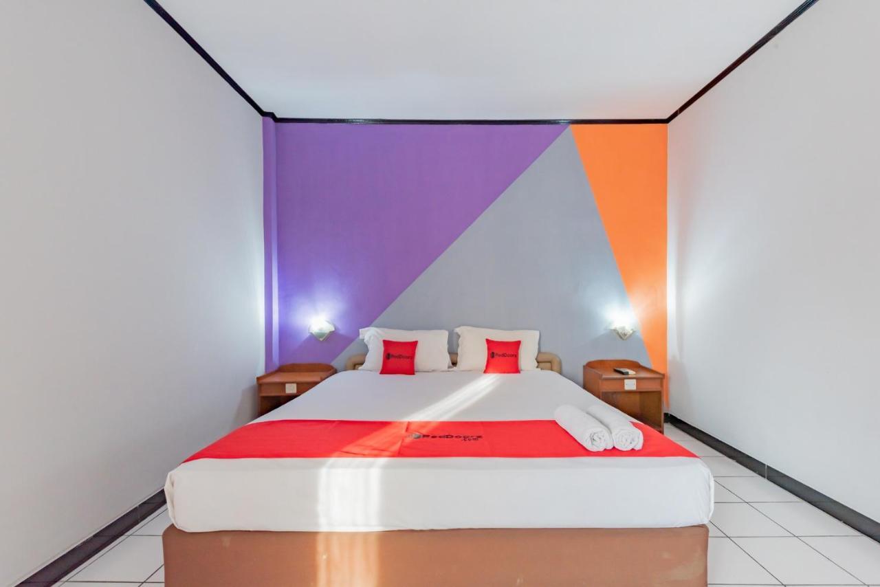 Reddoorz Near Plaza Balikpapan Hotel ภายนอก รูปภาพ