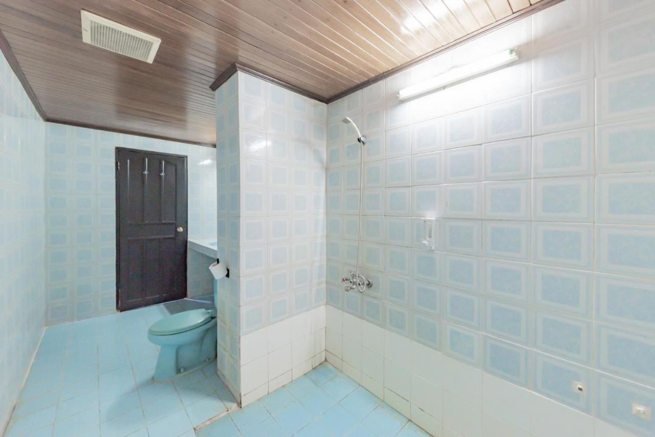 Reddoorz Near Plaza Balikpapan Hotel ภายนอก รูปภาพ